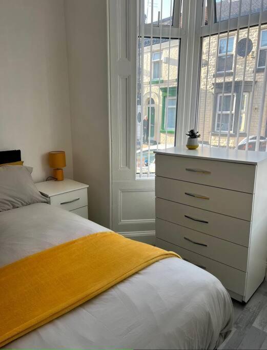 Spacious 3 Bed - Efc Stays Liverpool Extérieur photo